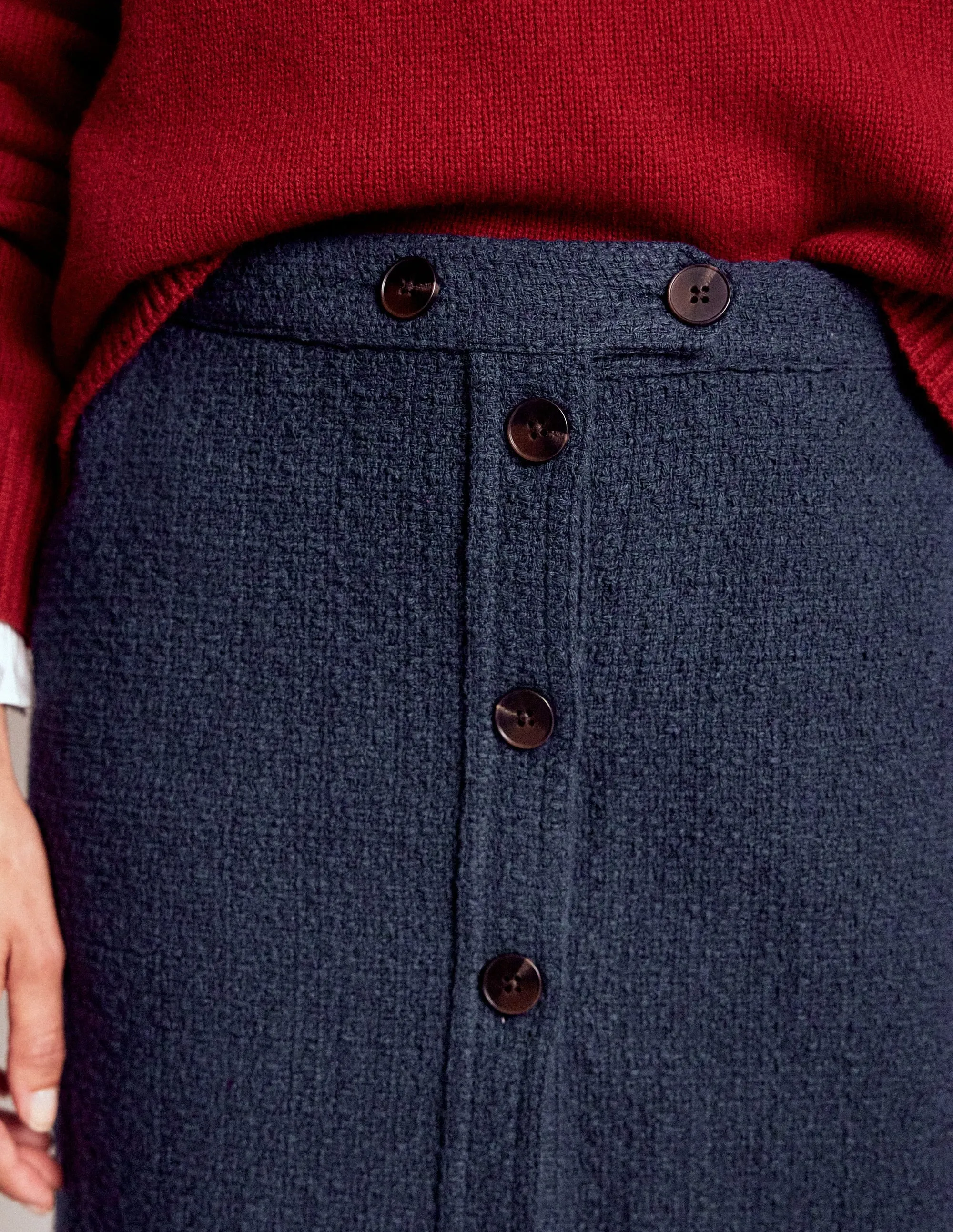 Unisex style Cecelia Textured Skirt-Navy