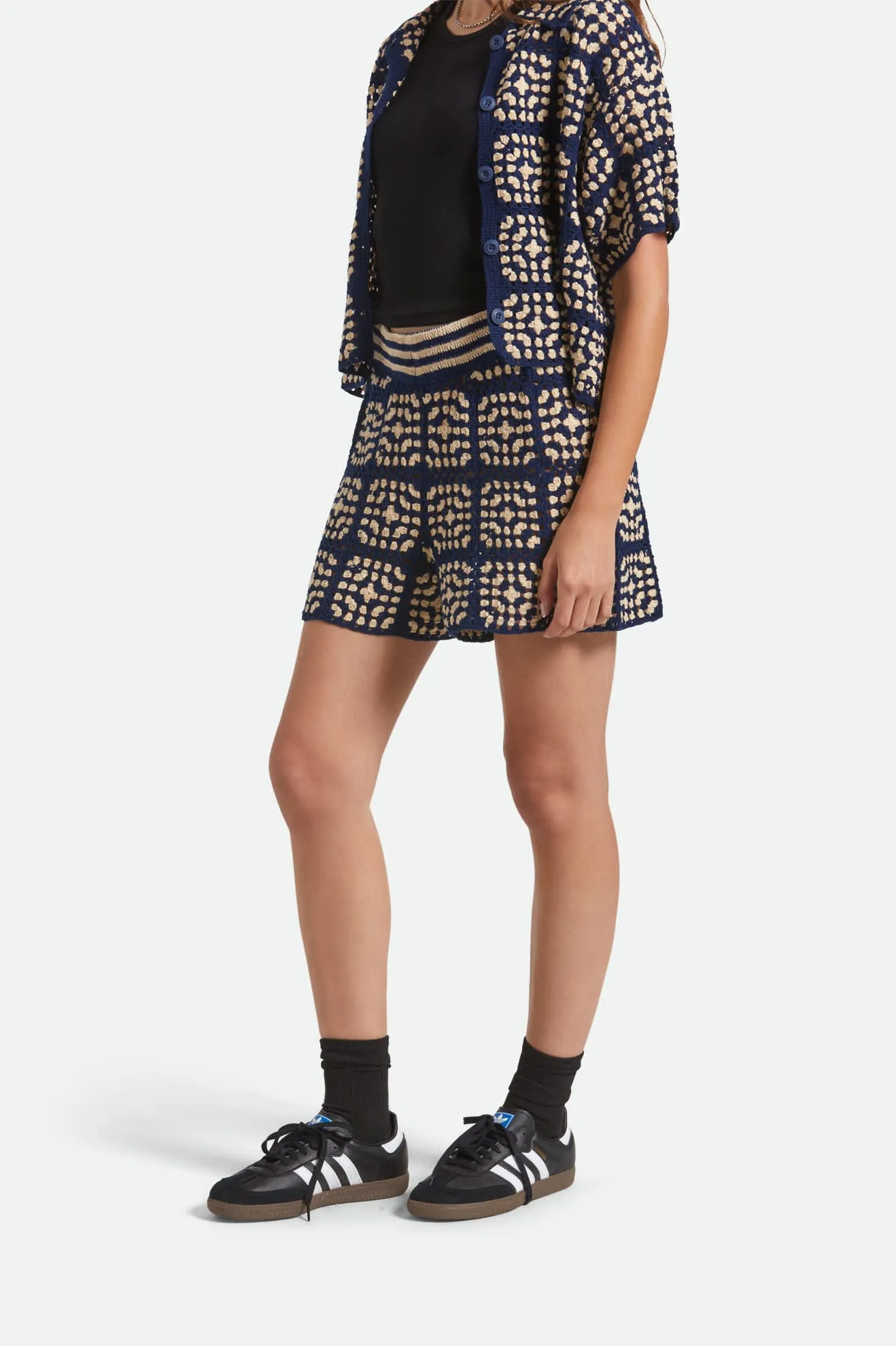 Style Basic picnic clothes Crochet Short - Mood Indigo/Off White