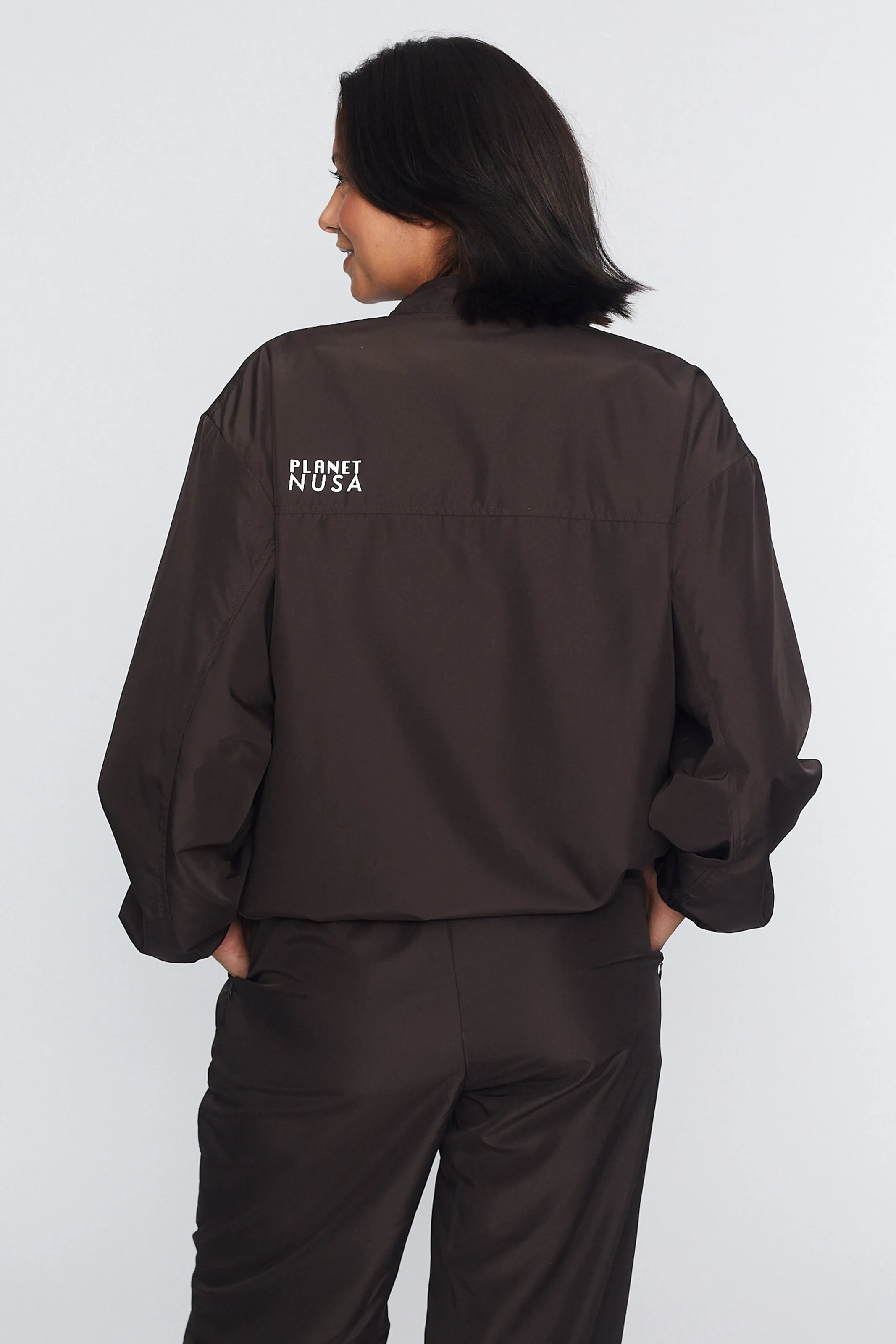 WIND1 PULLOVER RubberizedButtonClosures Non Chafing Neckline