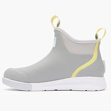 Flexible Frame Urban Traveler Trail grip Women's 6 IN Ankle Deck Boot Sport