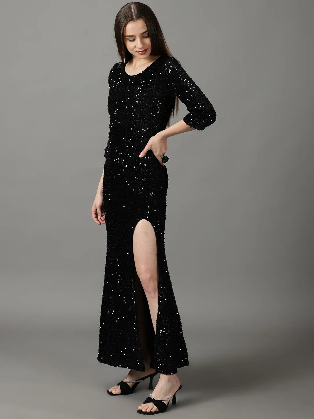 Tailored Wear Women's Black Embellished Mermaid Sequin Velvet Sheath Dress
