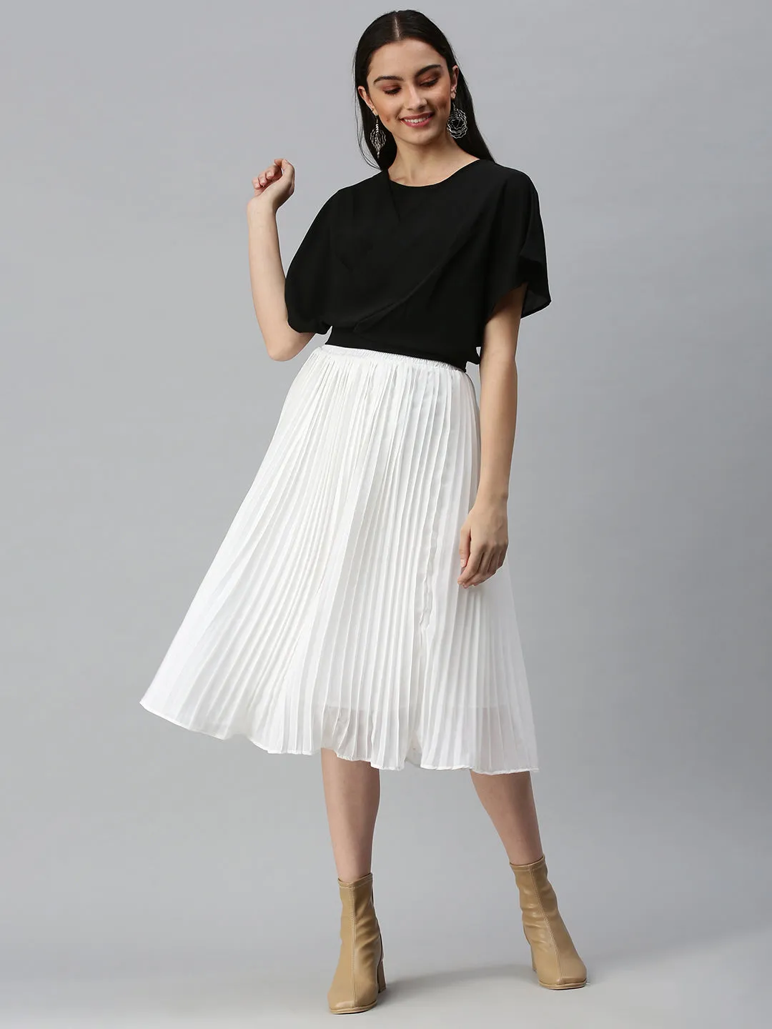 Women's Black Extended Sleeves Monochrome Chiffon Top Pocket Detailing