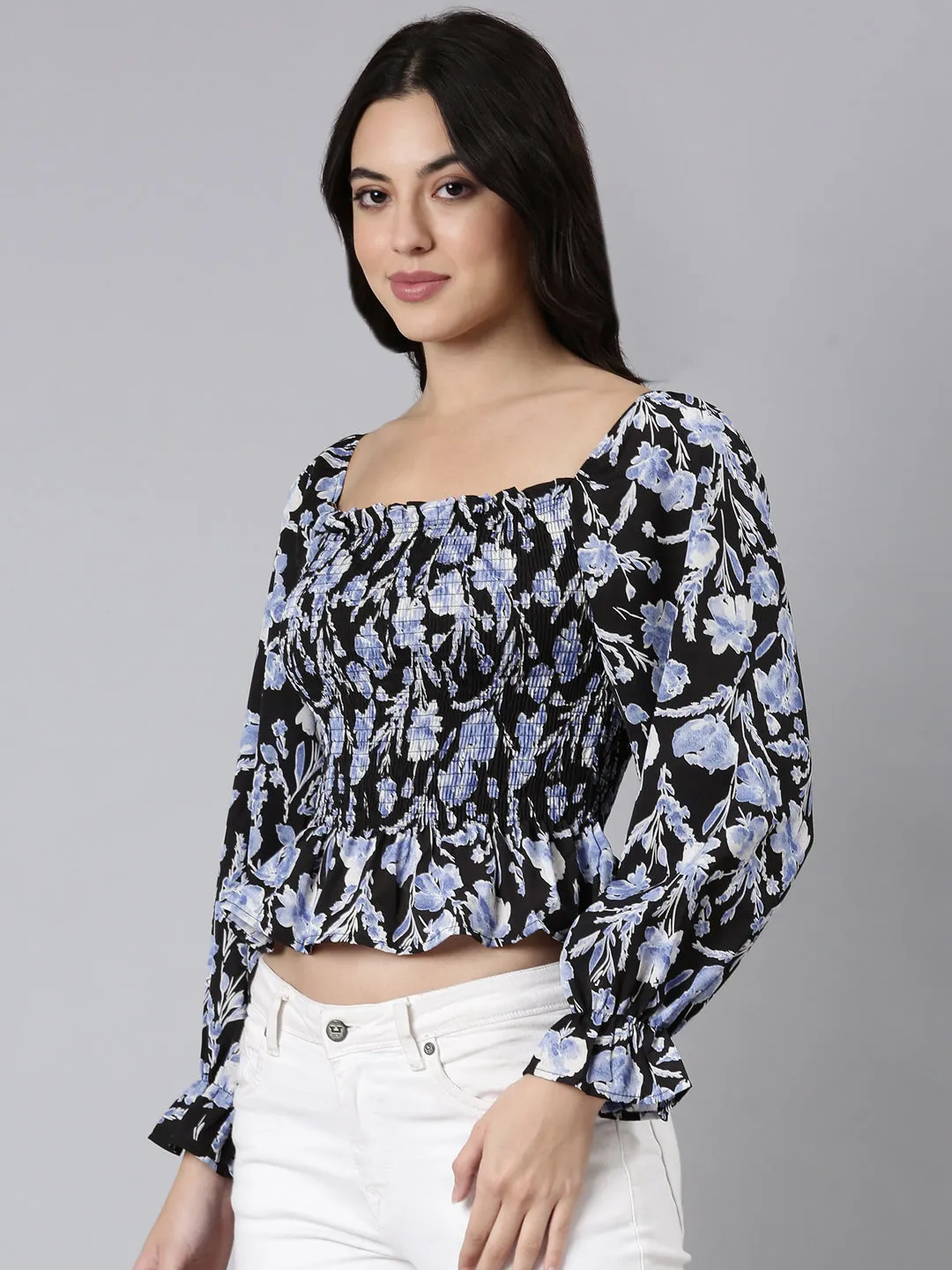 Women's Black Floral Printed Square Neck Puff Sleeves Fitted Crop Top Seasonal top