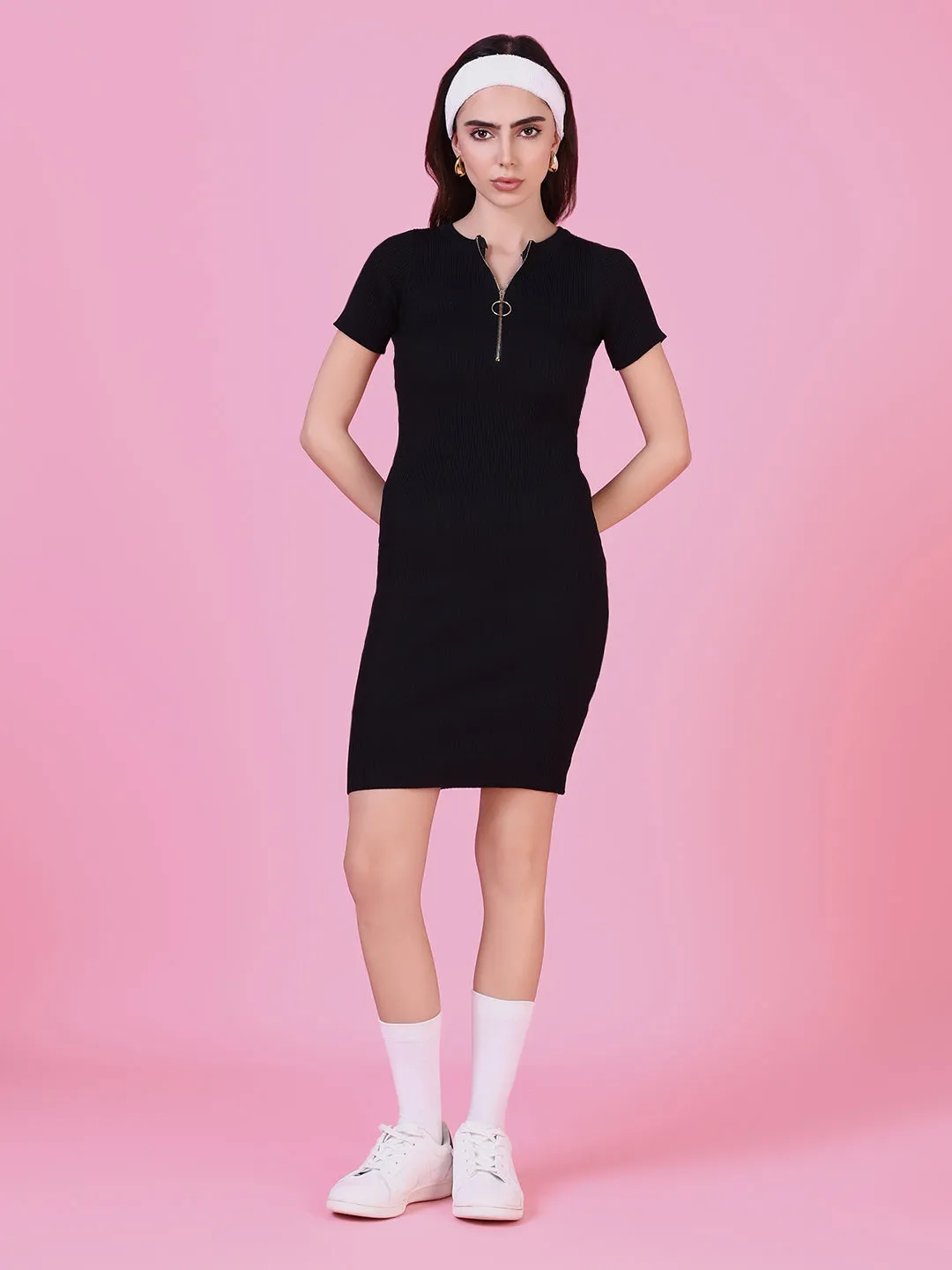 Short Sleeve Non-Pilling Women's Black Solid Bodycon Dress