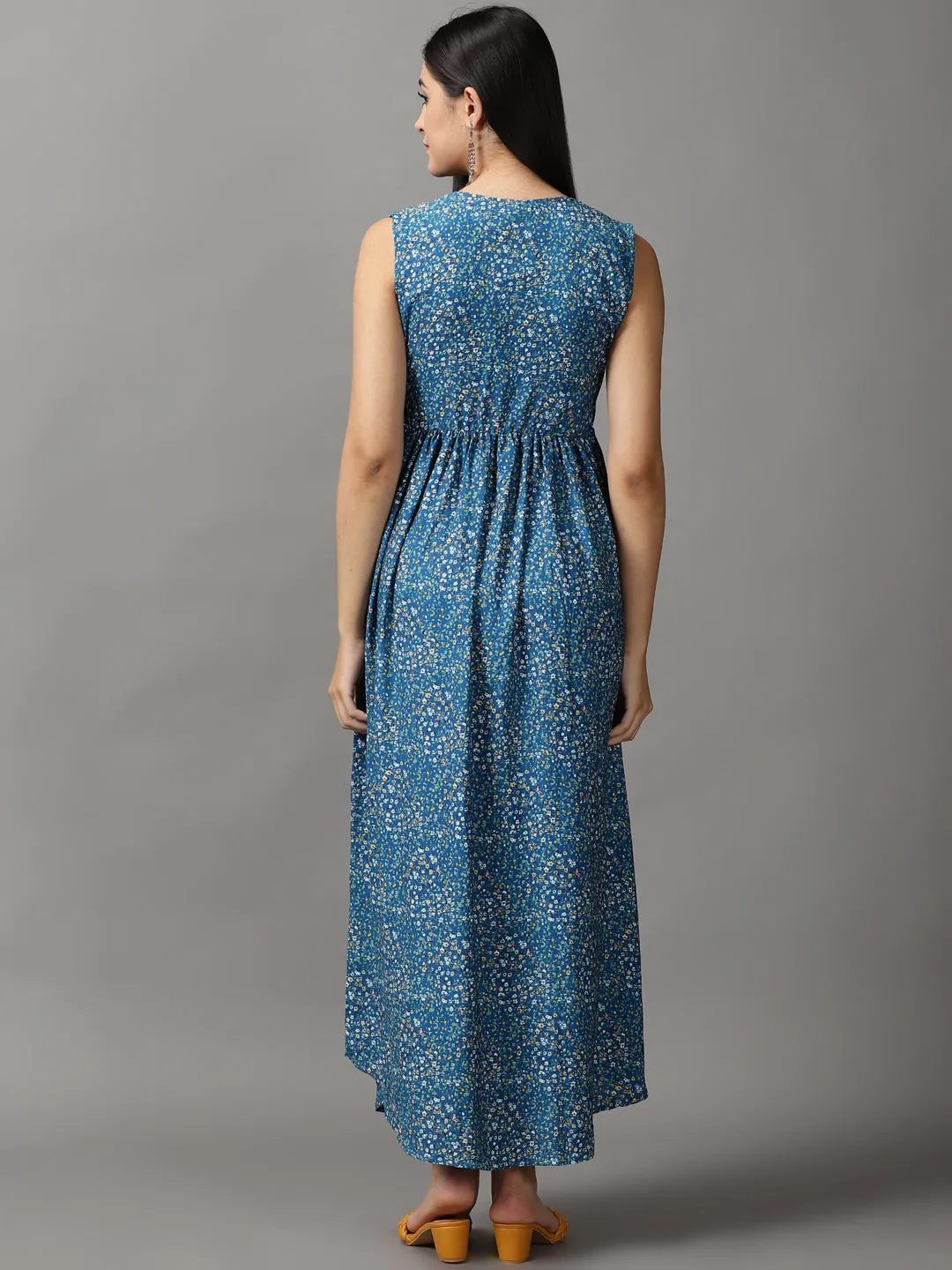 Flattering Style Fit Women's Blue Floral Fit and Flare Maxi Dress