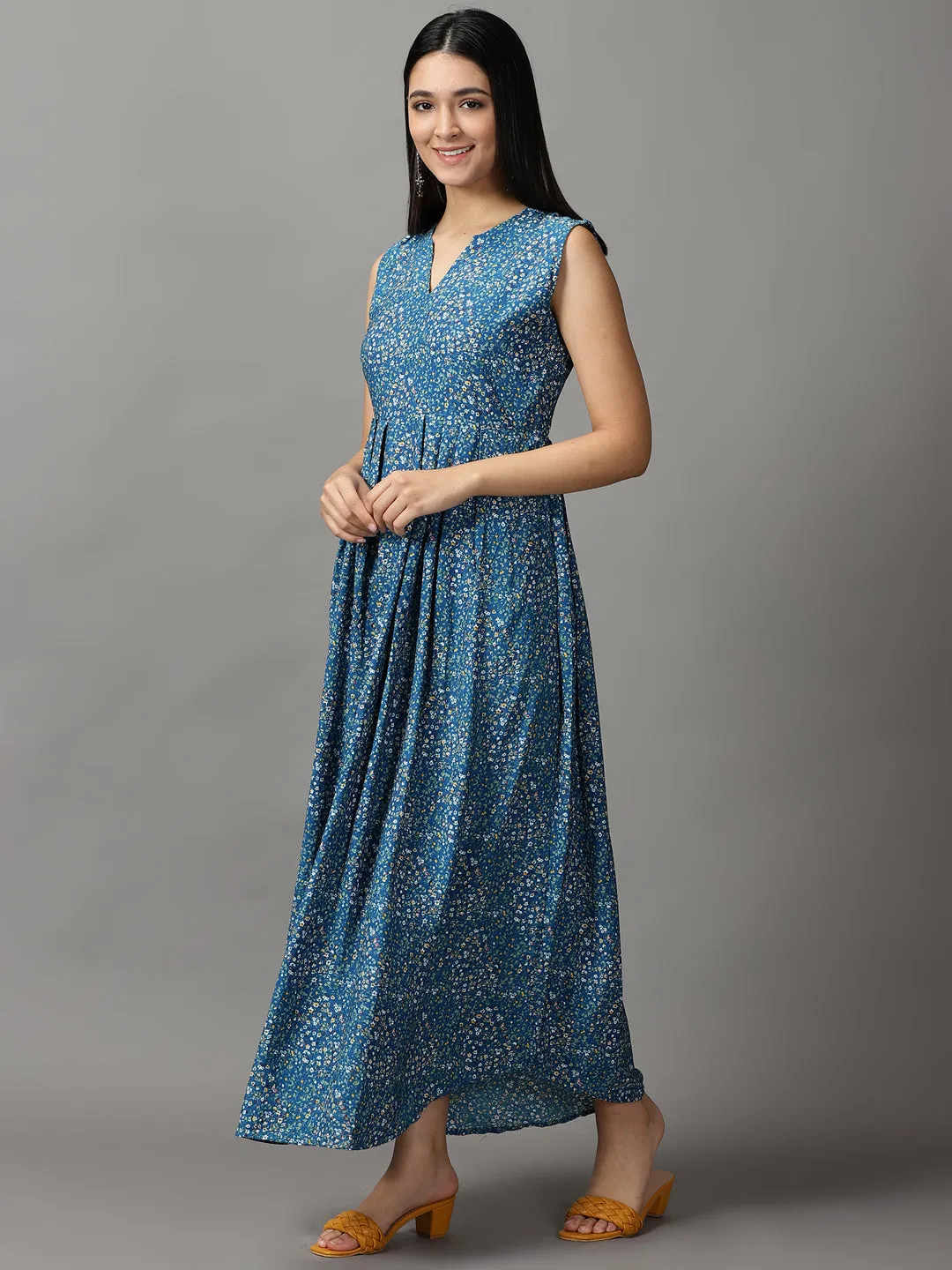 Silky Drape Eye Appeal Women's Blue Floral Fit and Flare Maxi Dress