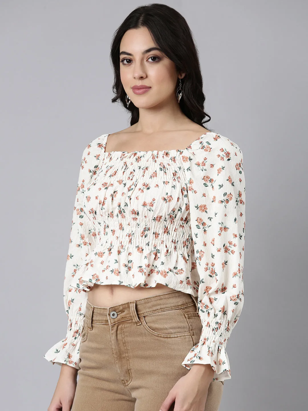 ReinforcedNeckline Women's Brown Floral Printed Square Neck Puff Sleeves Crop Fitted Top
