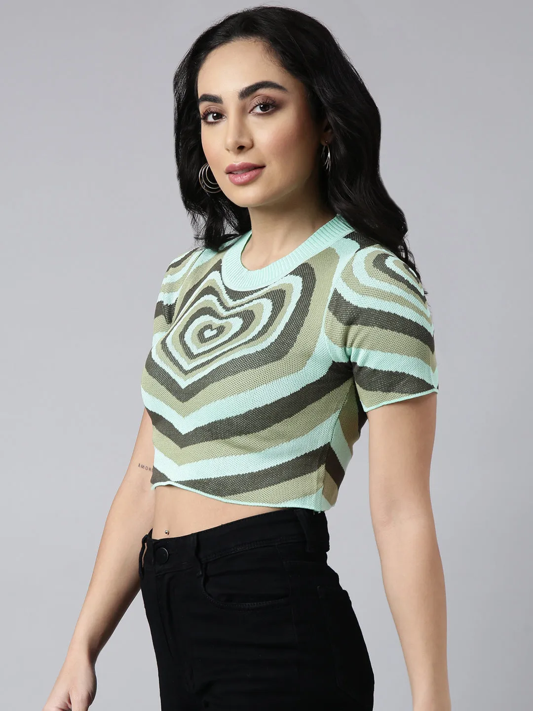 Women's Green Graphic Printed Fitted Crop Top Collared