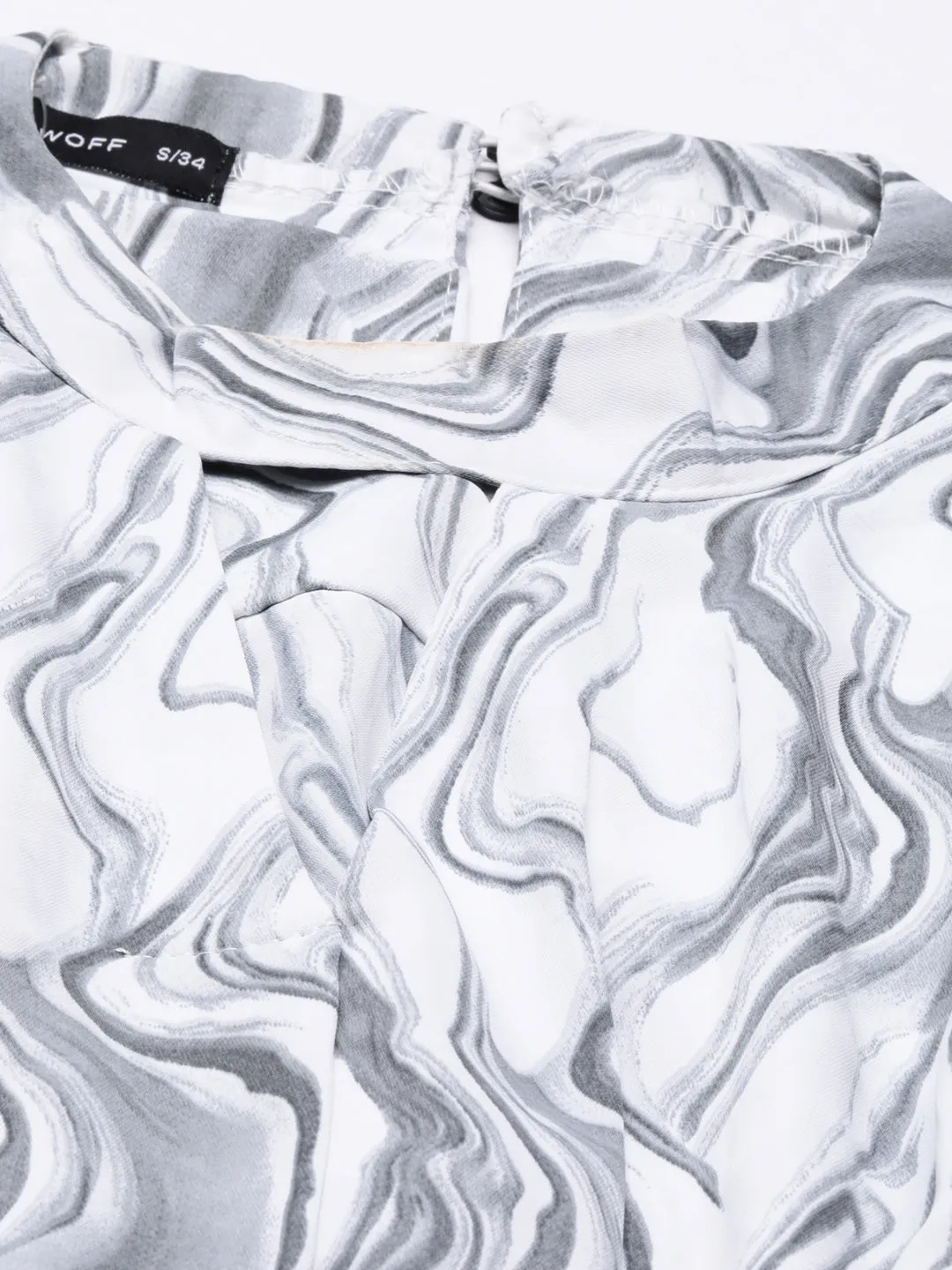 Modern Twist Chic Fashion Women's Grey Abstract Printed Keyhole Neck Cinched Waist Crop Top