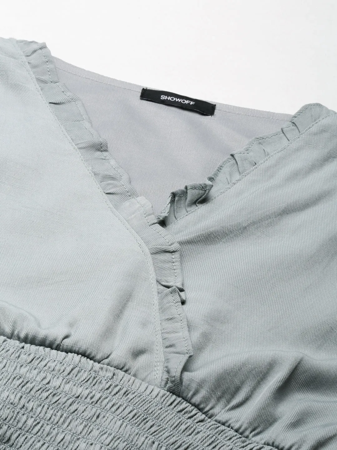 Airflow Mesh Panels Smooth Flatlock Stitching Women's Grey Puff Sleeve Smocked Crop Top