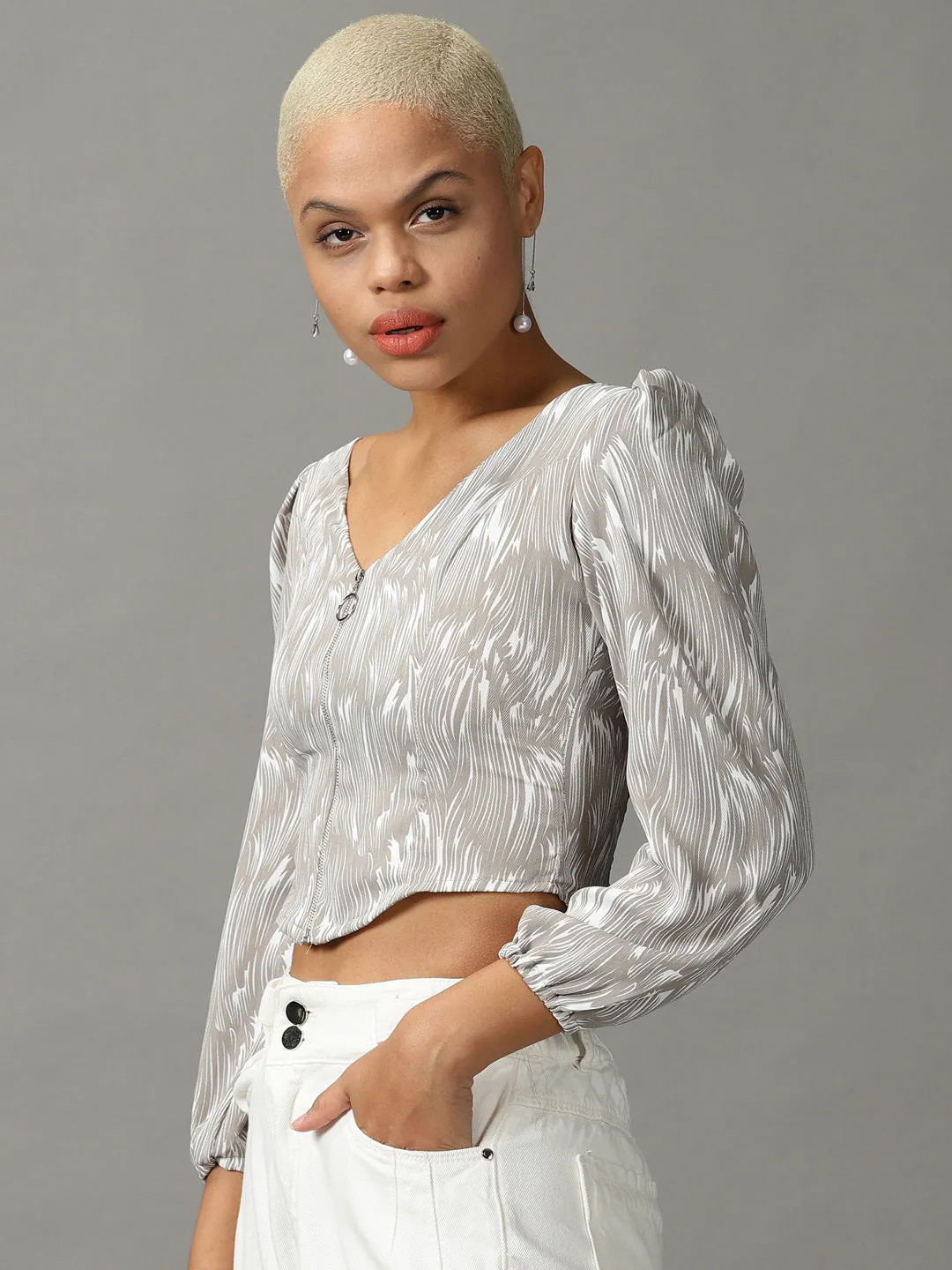 Women's Grey V-Neck Print Crop Top Non Toxic Materials