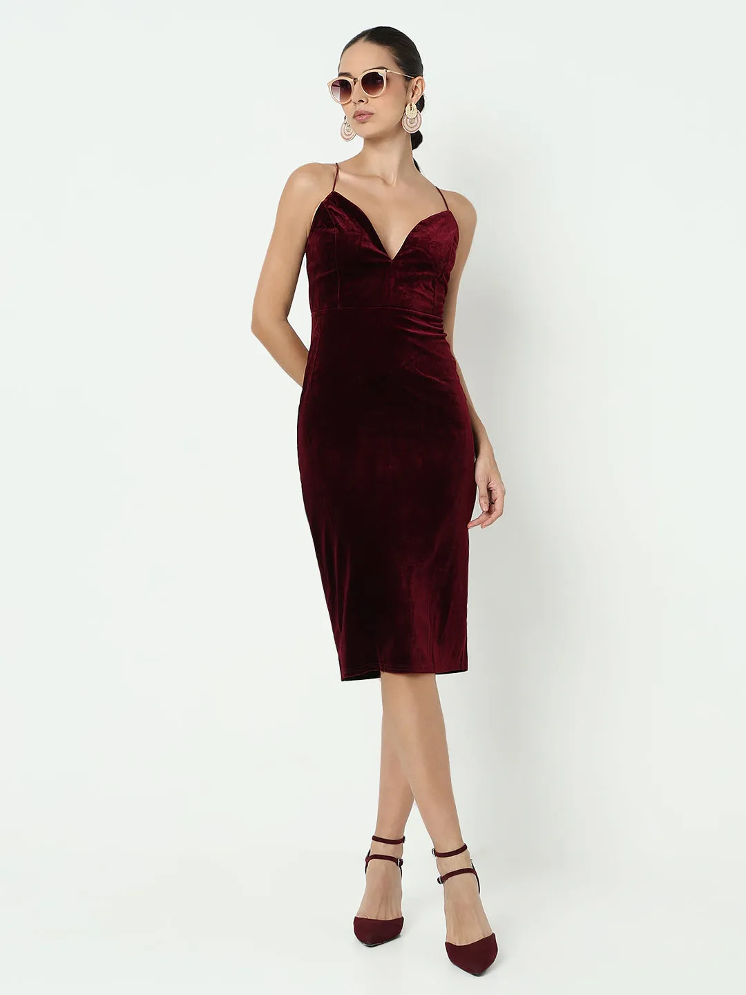 Glam Touch Women's Maroon Velvet Bodycon Dress