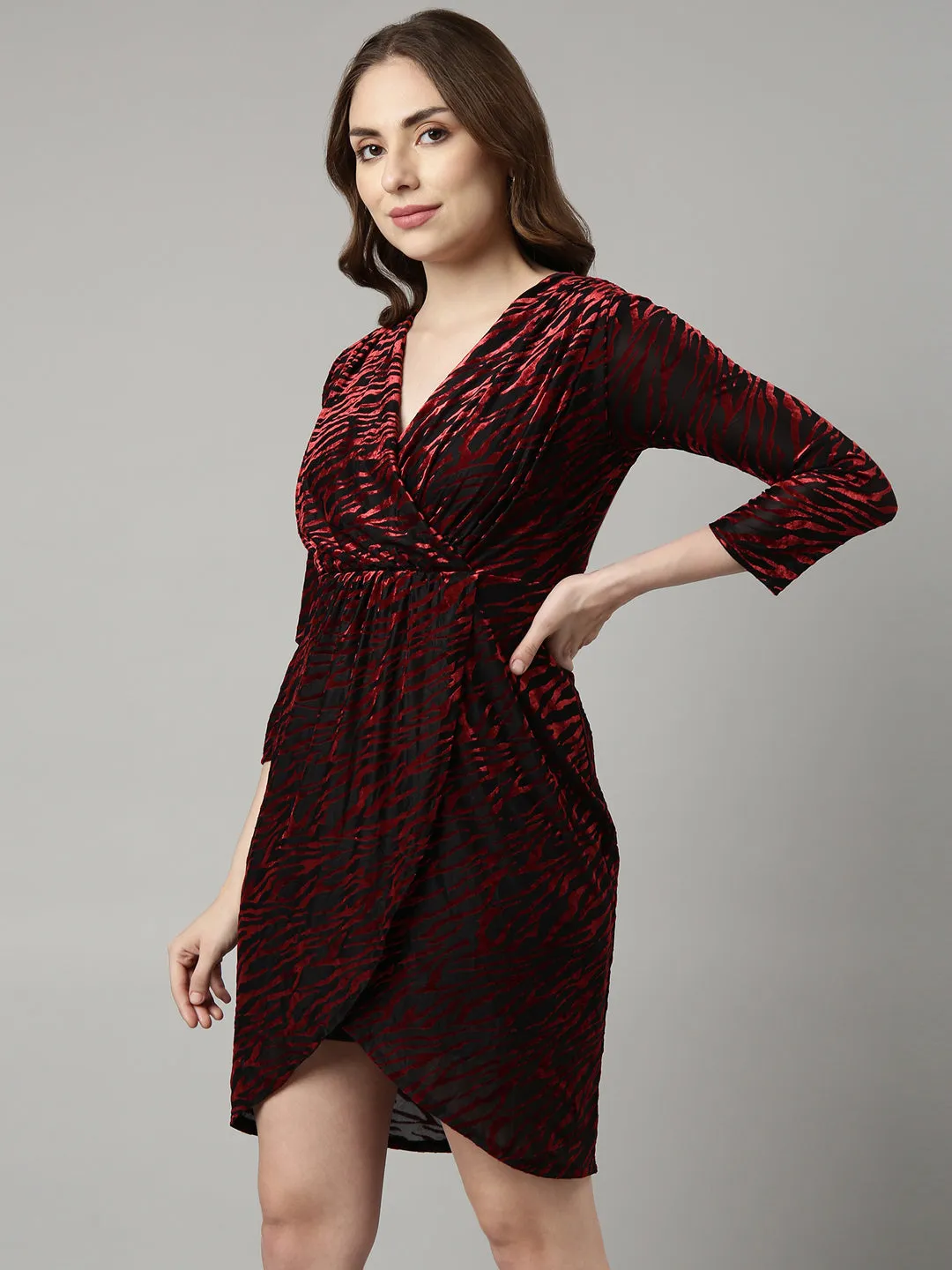 Regular-fit Women's Red Abstract Print Bodycon Dress