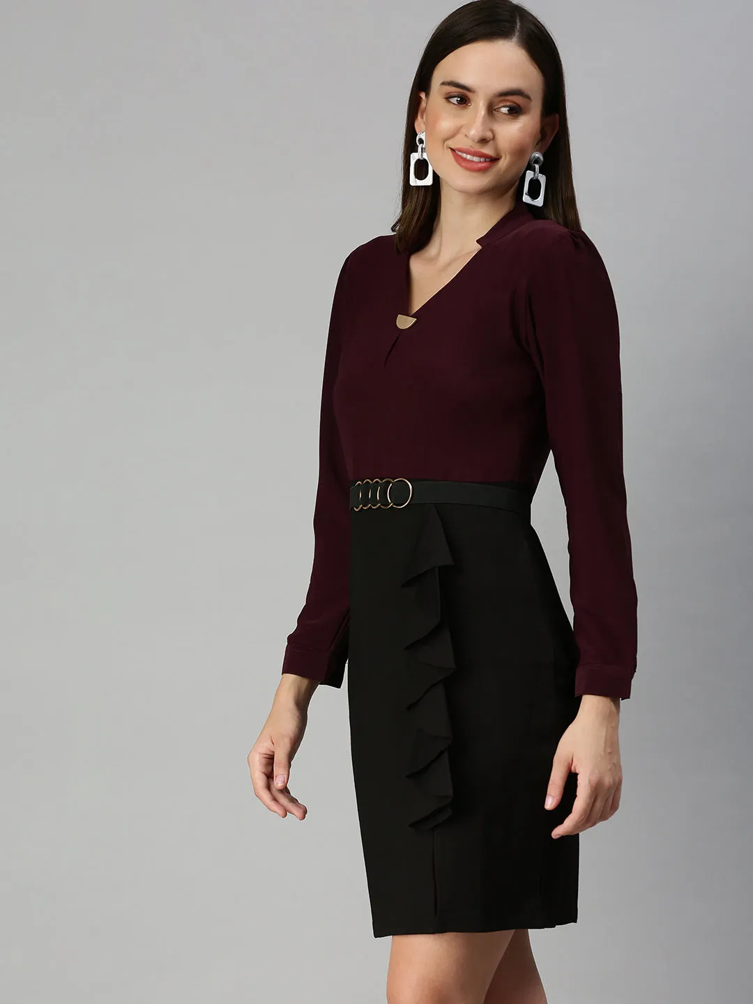 Gentle Fit Women's V-Neck Solid Bodycon Violet Dress