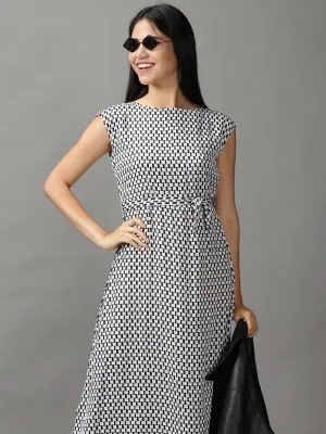 Lightweight Feel Interchangeable-Detail Women's White Geometrical Chiffon Fit & Flare Dress