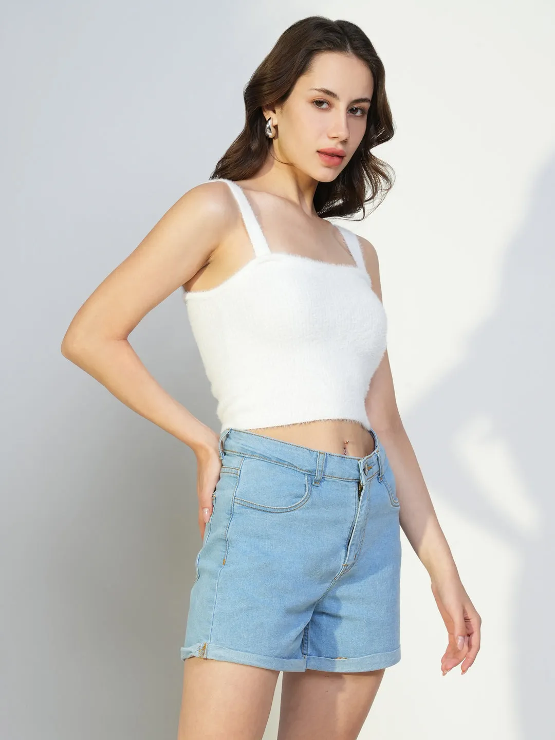Street Style Women's White Shoulder Straps Fringed Crop Top