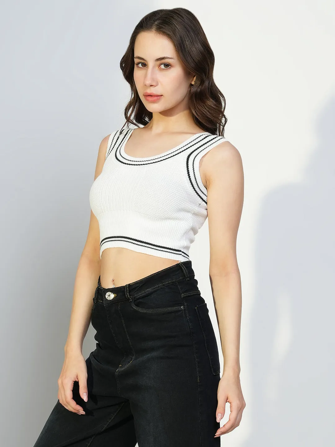 Women's White Sleeveless Tank Crop Top Streetwear Style
