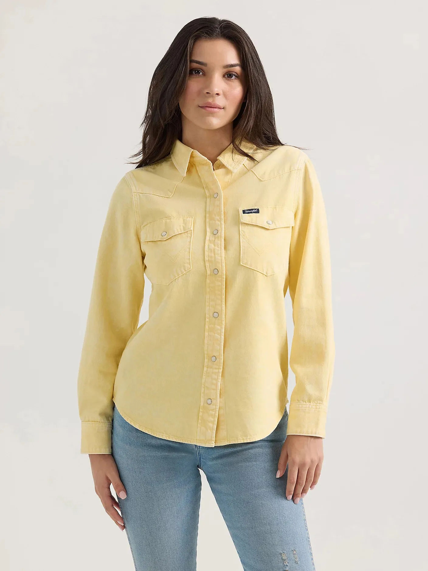 Weekend Ready Playful Design Wrangler Retro Women's L/S Colorwash Denim Western Snap Shirt in Yellow