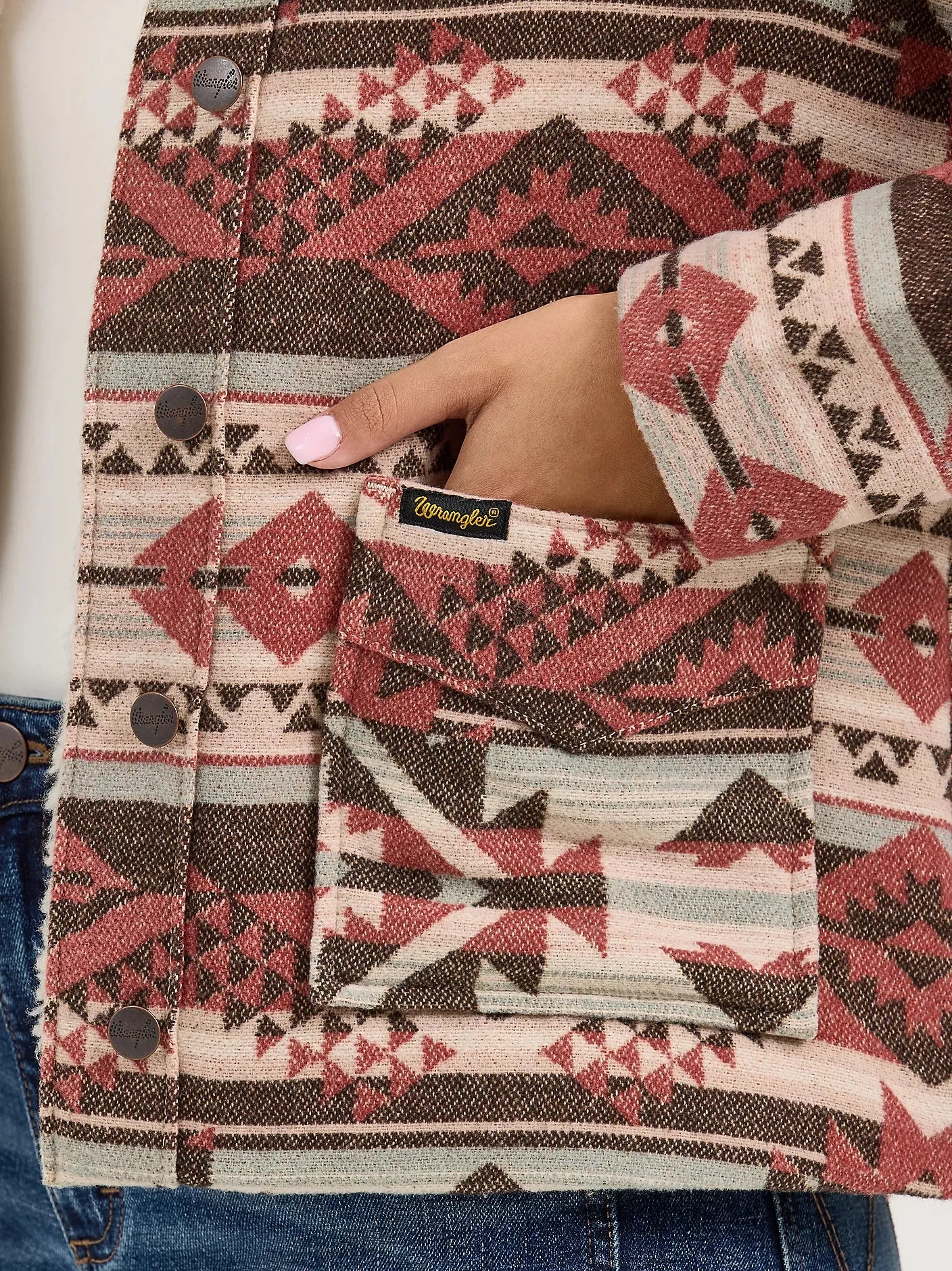 Easy Clean Material Hard Cover Wrangler Women's Sherpa Lined Jacquard Barn Jacket in Burgundy