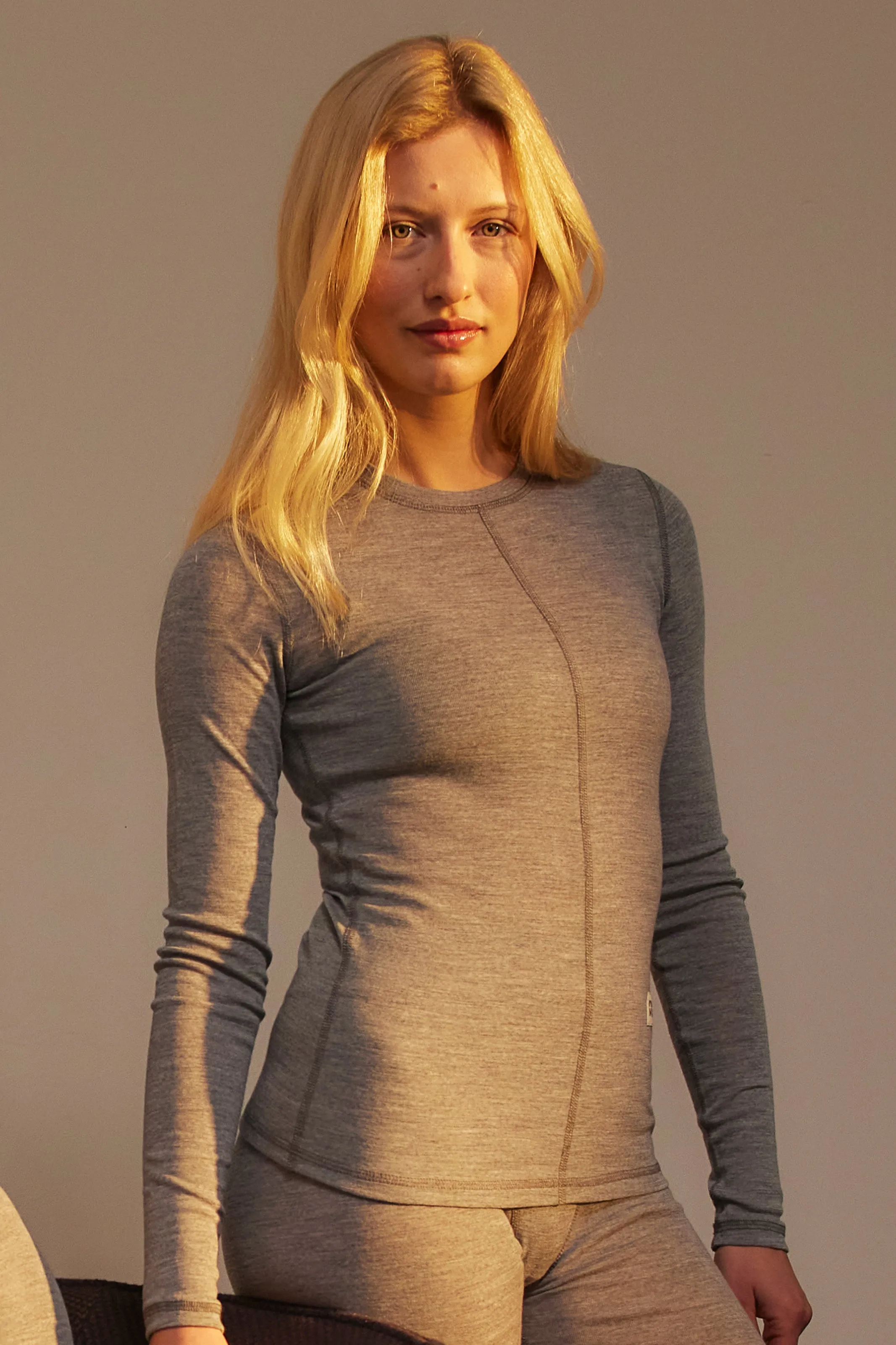 OFFPISTE1 WOOL CREWNECK Aerated Seam Placement